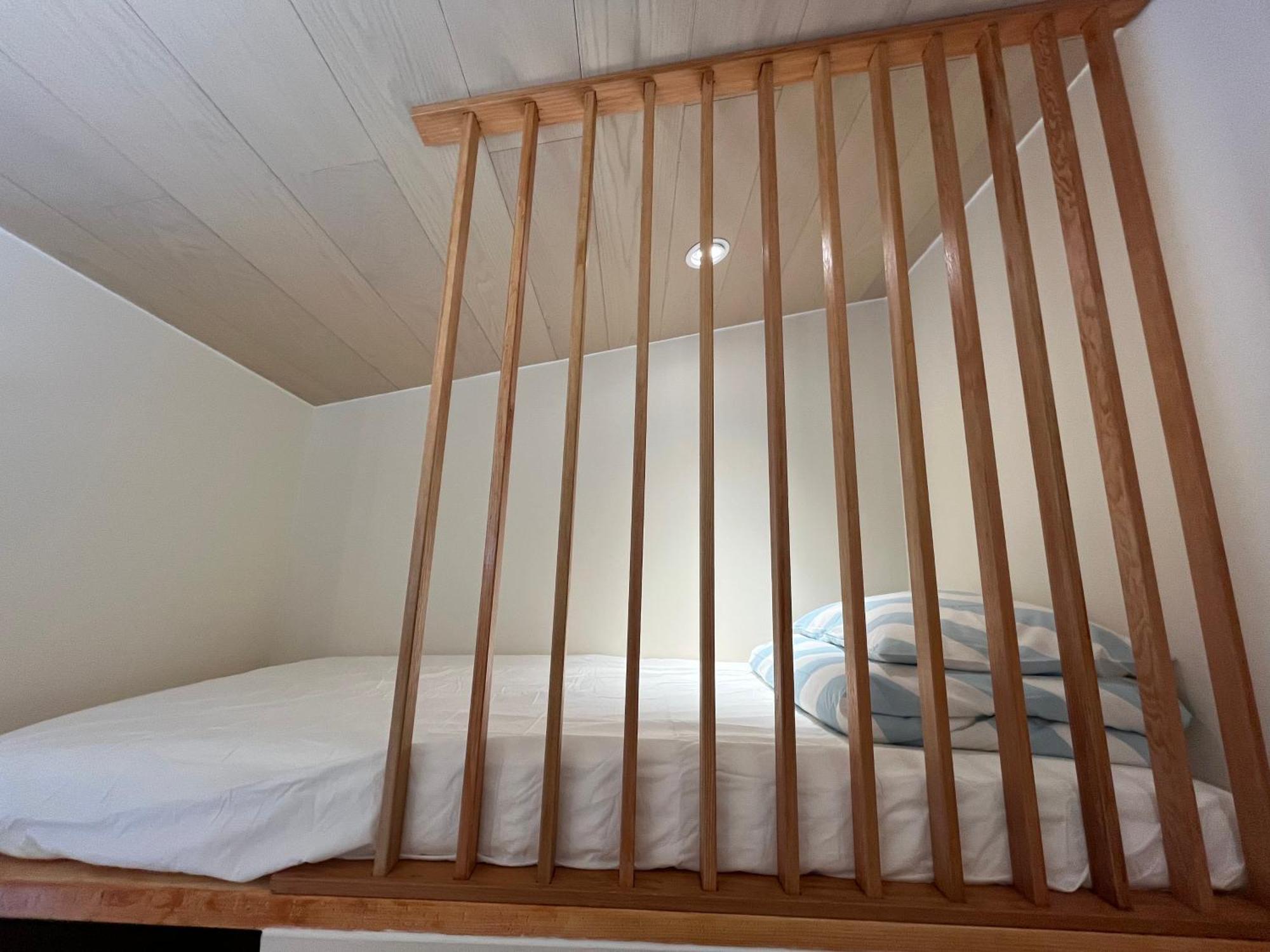 Banff Wood Lodge 坎莫尔 外观 照片
